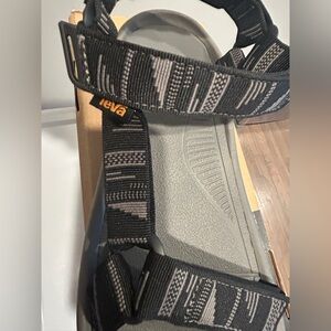 Teva Men's Sandals *Brand New, never worn*